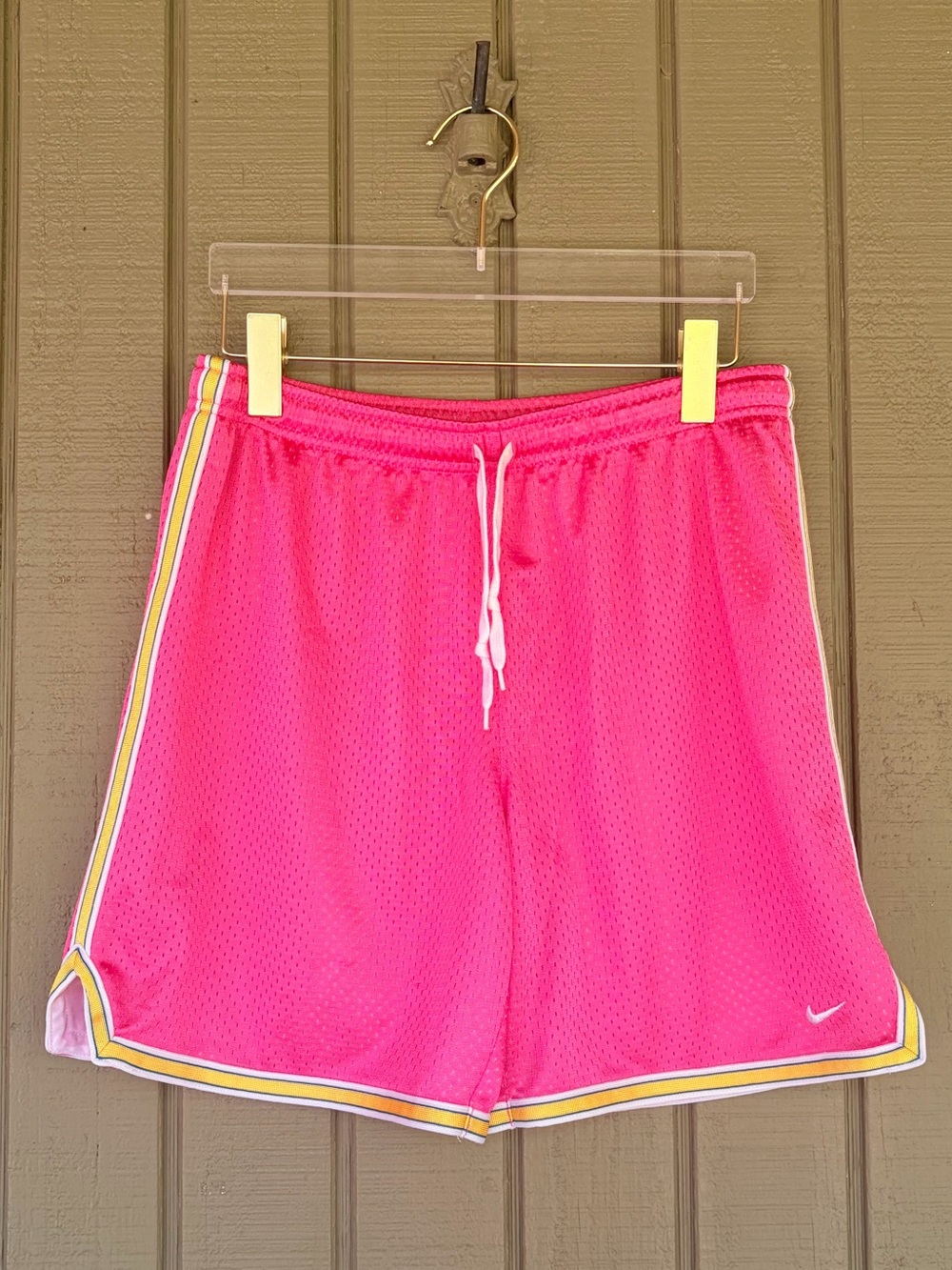 Nike Bright Pink Mesh Athletic Gym Running Shorts Size Small